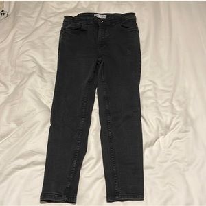 Black Zara jeans
